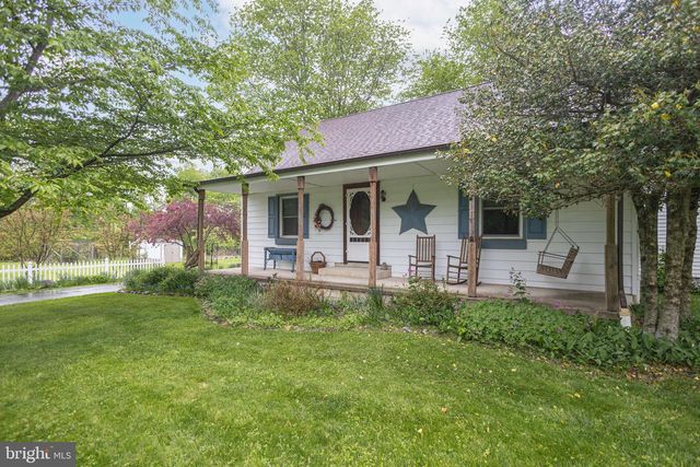 21 HAFLER RD, Sellersville, PA 18960