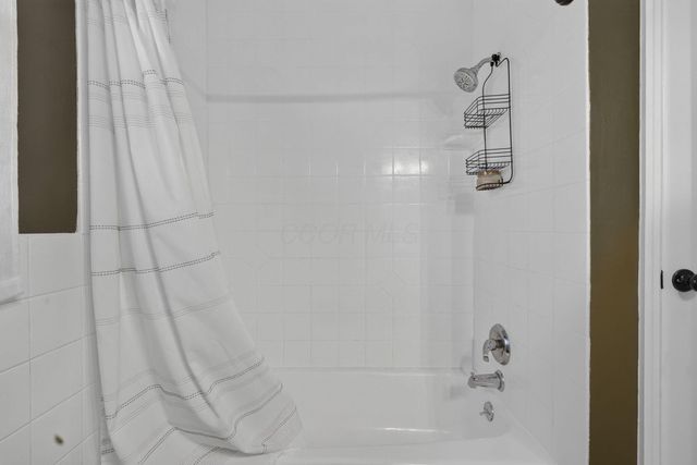 5901 Wilson Road NW, Lancaster, OH 43130