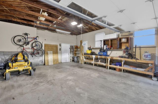 5901 Wilson Road NW, Lancaster, OH 43130