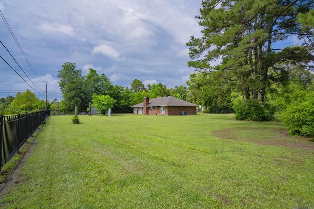 18122 Sharon Dr, Ponchatoula, LA 70454