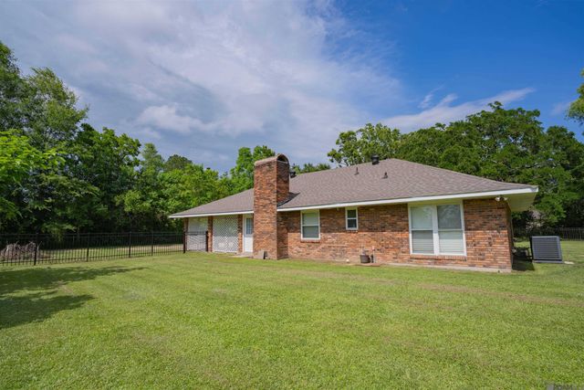 18122 Sharon Dr, Ponchatoula, LA 70454