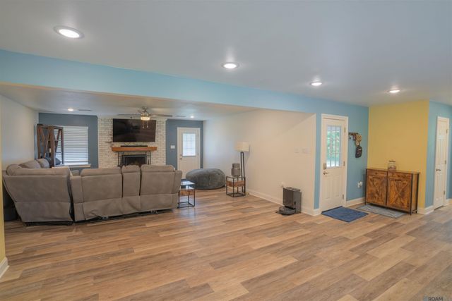 18122 Sharon Dr, Ponchatoula, LA 70454