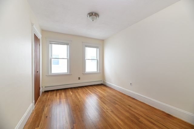 305 Hurley Street 2, Cambridge, MA 02141