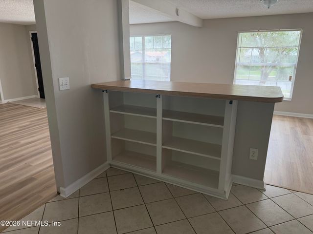 8672 HAMMONDWOOD Road S, Jacksonville, FL 32221
