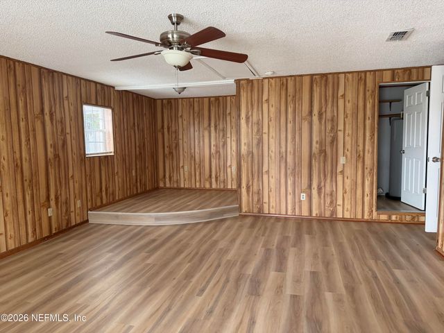 8672 HAMMONDWOOD Road S, Jacksonville, FL 32221