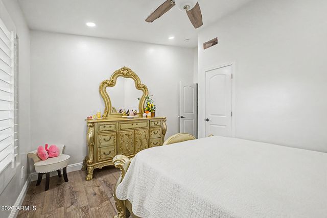 7938 W GEORGIA Avenue, Glendale, AZ 85303