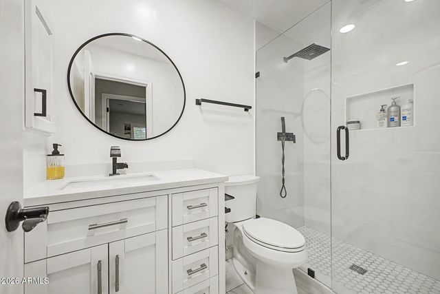 7938 W GEORGIA Avenue, Glendale, AZ 85303