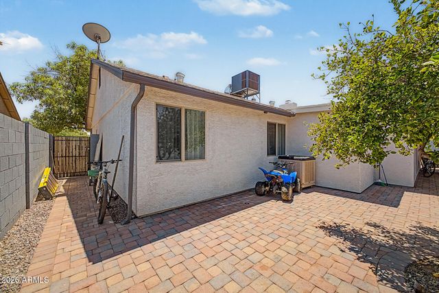 7938 W GEORGIA Avenue, Glendale, AZ 85303