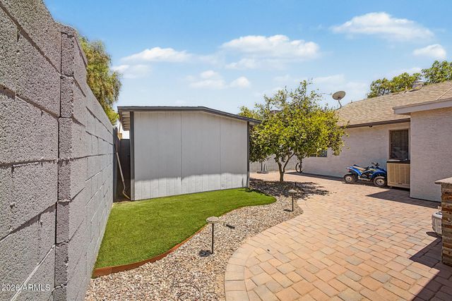 7938 W GEORGIA Avenue, Glendale, AZ 85303