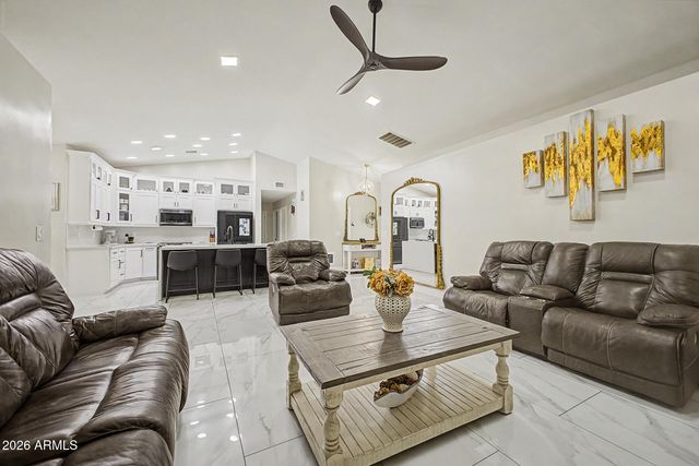 7938 W GEORGIA Avenue, Glendale, AZ 85303