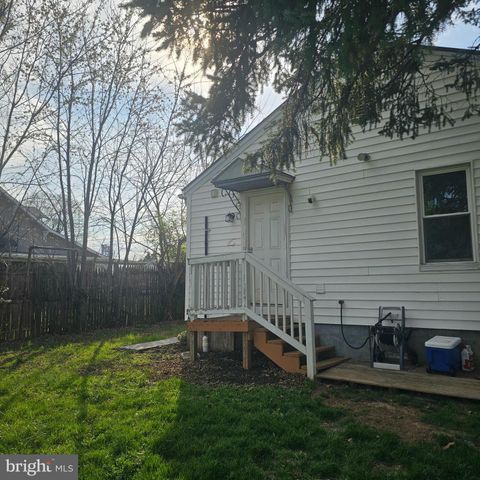 146 STATE CIR, Martinsburg, WV 25401