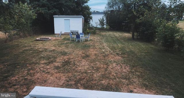 146 STATE CIR, Martinsburg, WV 25401