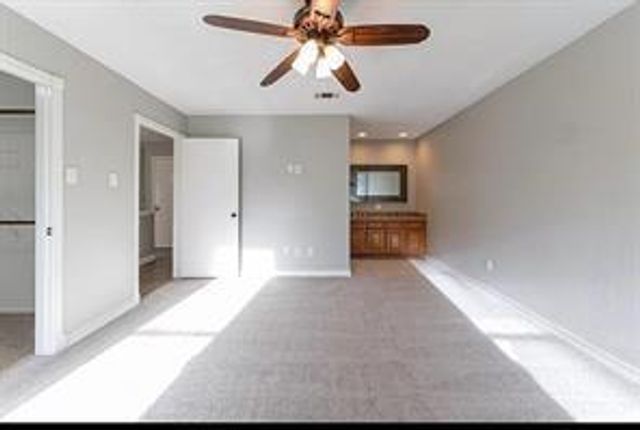 2135 Collingsfield Drive, Sugar Land, TX 77478