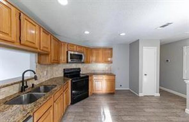 2135 Collingsfield Drive, Sugar Land, TX 77478