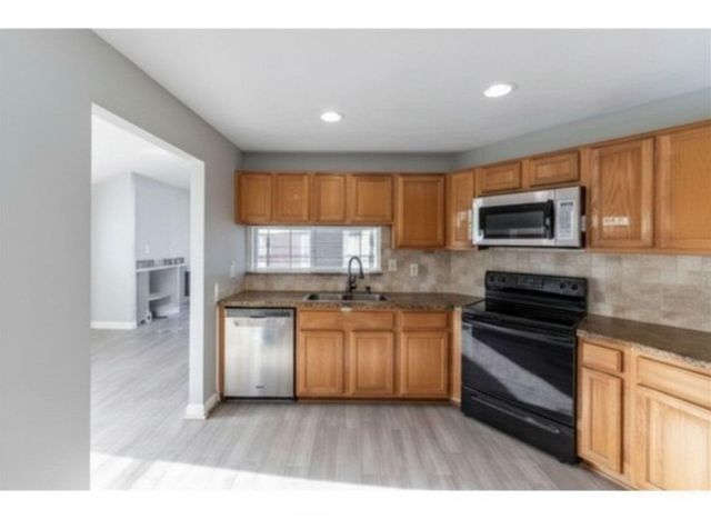 2135 Collingsfield Drive, Sugar Land, TX 77478