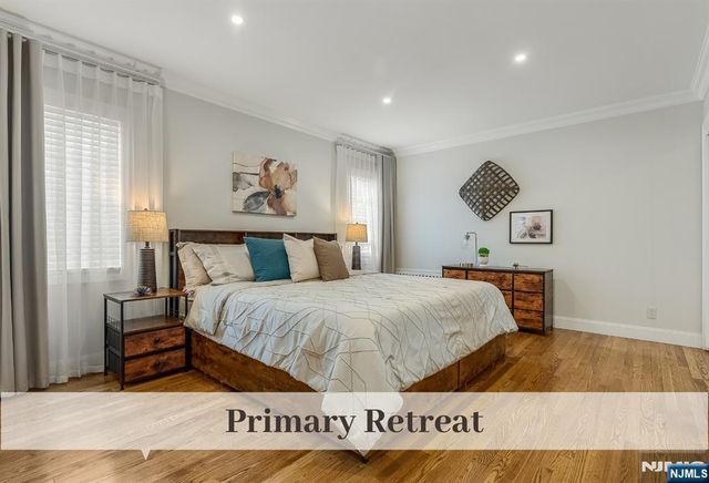 32 Brookside Drive, Upper Saddle River, NJ 07458