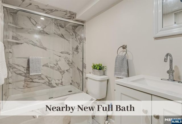 32 Brookside Drive, Upper Saddle River, NJ 07458