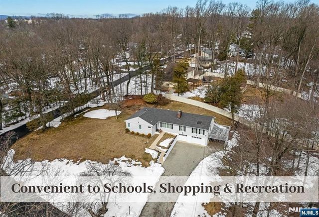 32 Brookside Drive, Upper Saddle River, NJ 07458