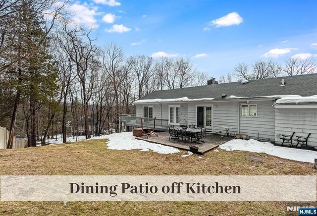 32 Brookside Drive, Upper Saddle River, NJ 07458