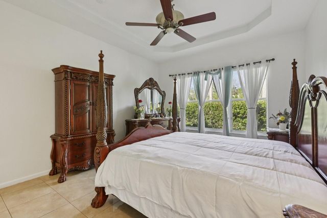 9153 Sedgewood Drive, Lake Worth, FL 33467