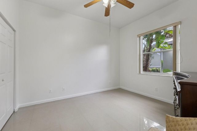 9153 Sedgewood Drive, Lake Worth, FL 33467