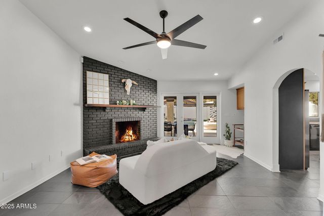 9626 N 27TH Street, Phoenix, AZ 85028