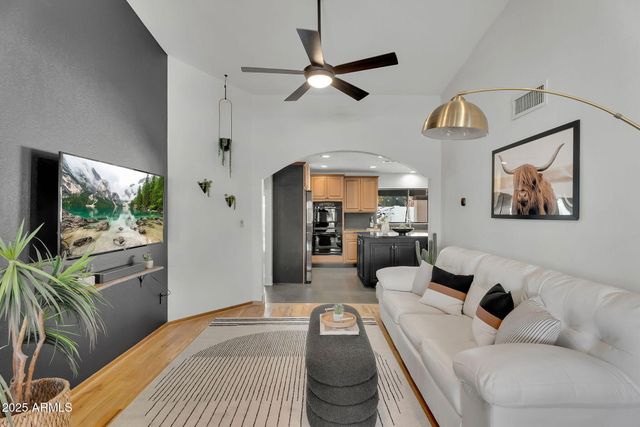 9626 N 27TH Street, Phoenix, AZ 85028