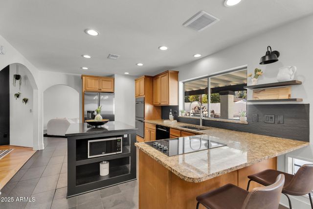 9626 N 27TH Street, Phoenix, AZ 85028