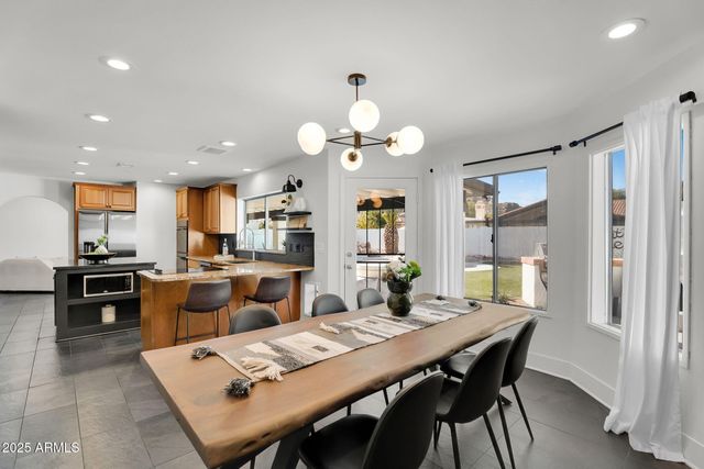 9626 N 27TH Street, Phoenix, AZ 85028