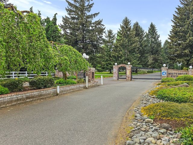 9610 346th Street S, Roy, WA 98580