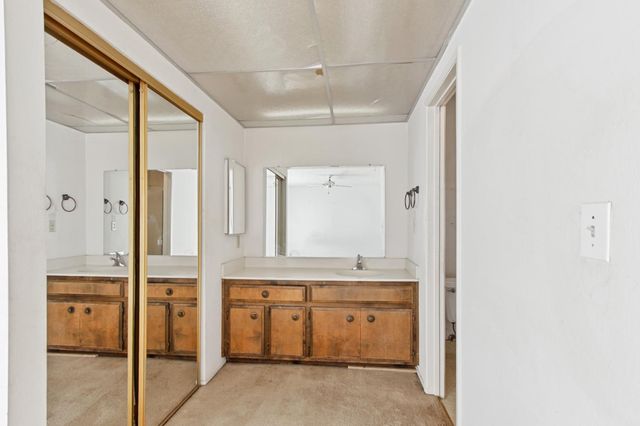 126 Touchstone Pl, West Sacramento, CA 95691
