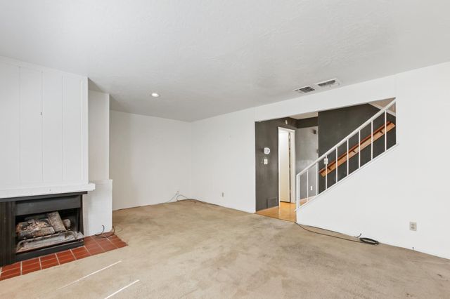 126 Touchstone Pl, West Sacramento, CA 95691