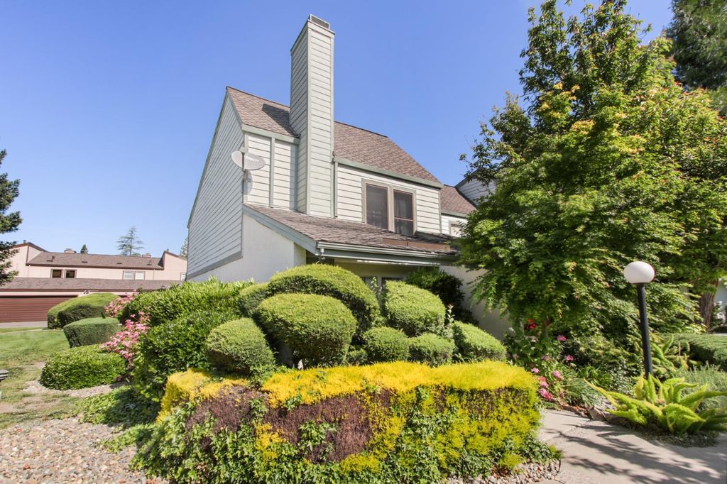 126 Touchstone Pl, West Sacramento, CA 95691