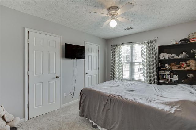 3220 Plantation Run Drive, Loganville, GA 30052