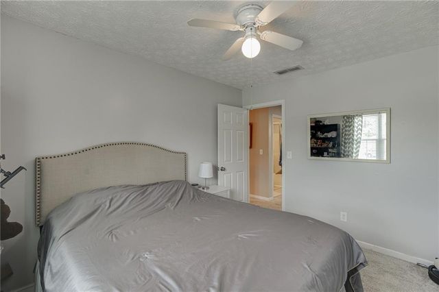 3220 Plantation Run Drive, Loganville, GA 30052
