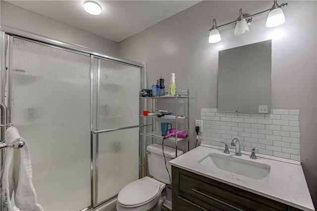 3220 Plantation Run Drive, Loganville, GA 30052