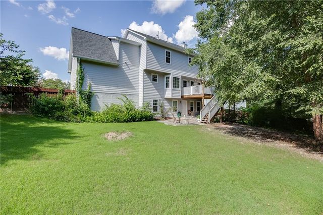 3220 Plantation Run Drive, Loganville, GA 30052