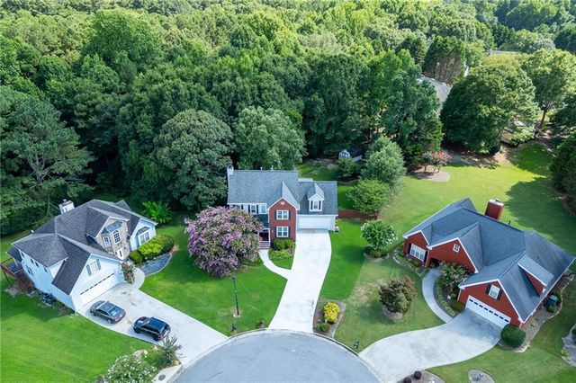 3220 Plantation Run Drive, Loganville, GA 30052