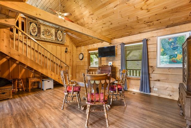 2875 Stage Coach Rd, Sewanee, TN 37375