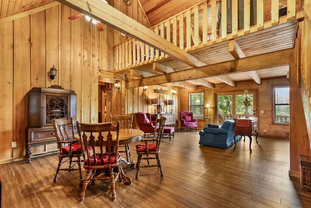 2875 Stage Coach Rd, Sewanee, TN 37375