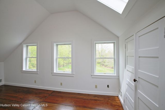 292 Mountain View Road, Rhinebeck, NY 12572
