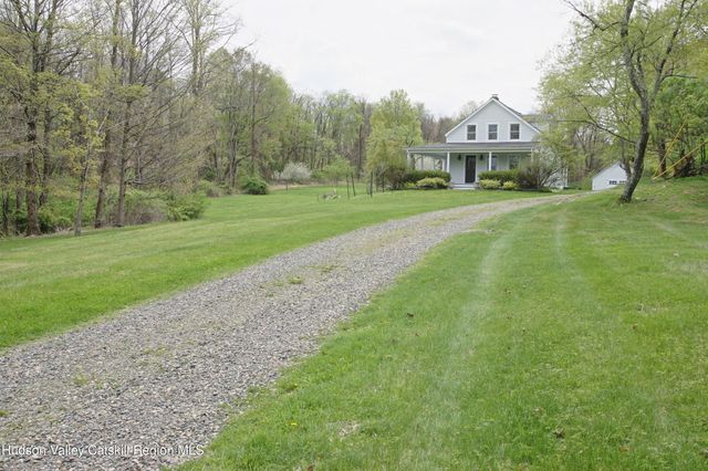 292 Mountain View Road, Rhinebeck, NY 12572