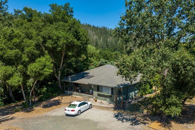 8320 Franz Valley Rd, Calistoga, CA 94515