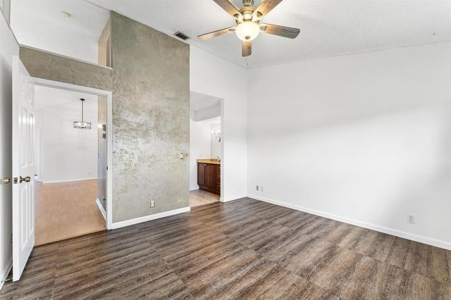 18 Vía De Casas Sur 205, Boynton Beach, FL 33426