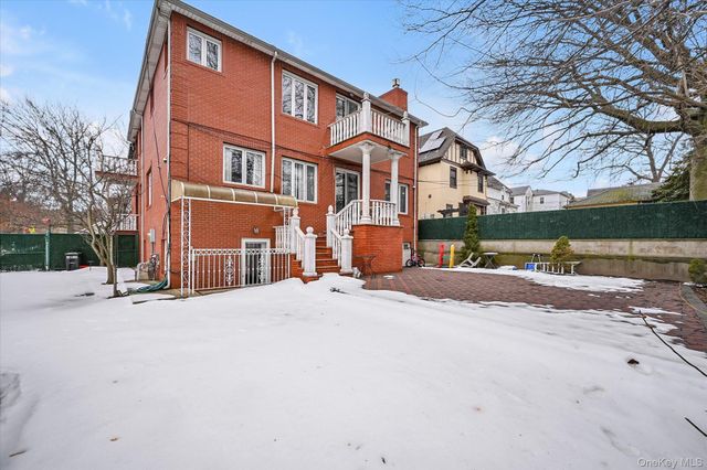 77-16 Kew Forest Lane, Forest Hills, NY 11375