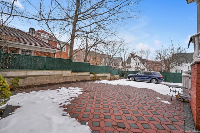 77-16 Kew Forest Lane, Forest Hills, NY 11375