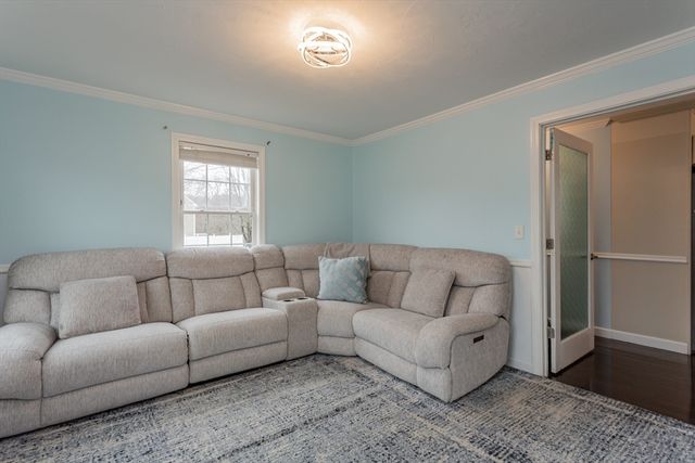 115 Forge River Pkwy, Raynham, MA 02767