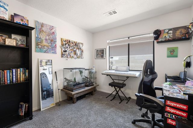 3415 Running Bird Place NW, Albuquerque, NM 87120