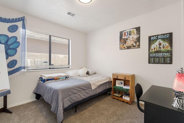 3415 Running Bird Place NW, Albuquerque, NM 87120