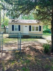 114 Webster Avenue, Lake Ronkonkoma, NY 11779